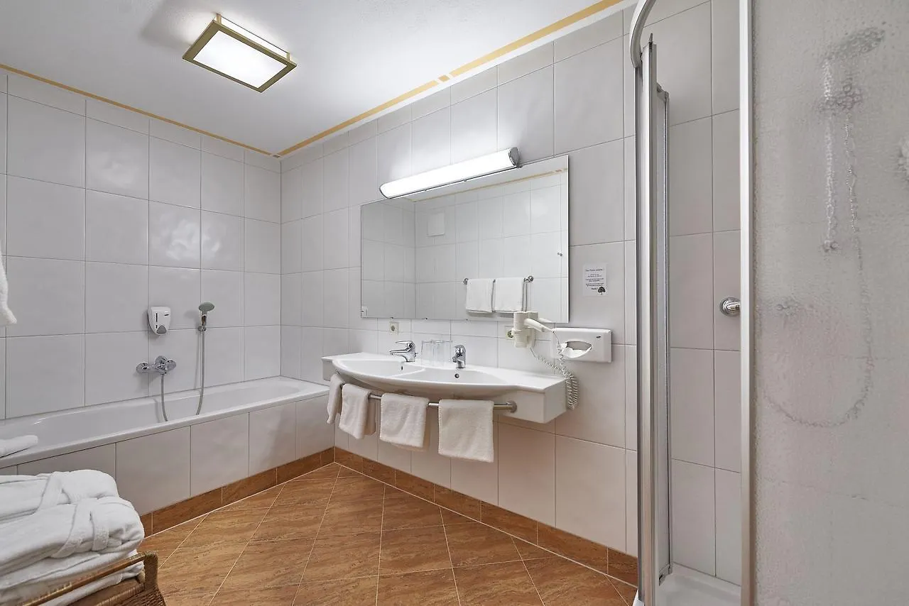Naturidyll Hotel Alpenoase Sonnhof Saalbach-Hinterglemm Austria